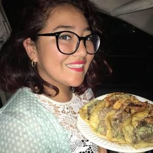 Meet your Posher, Sandy